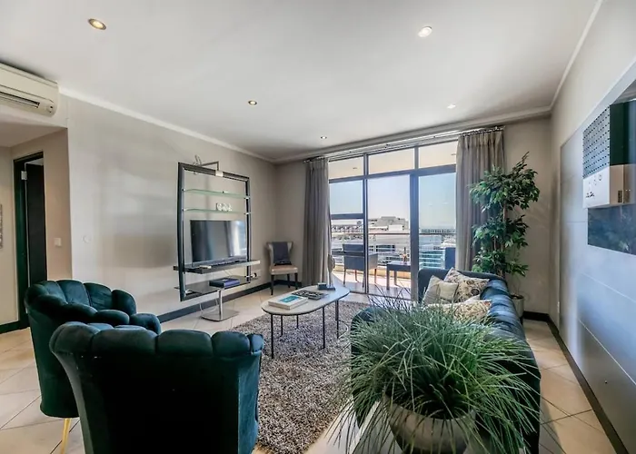 Luxury Living At The Icon