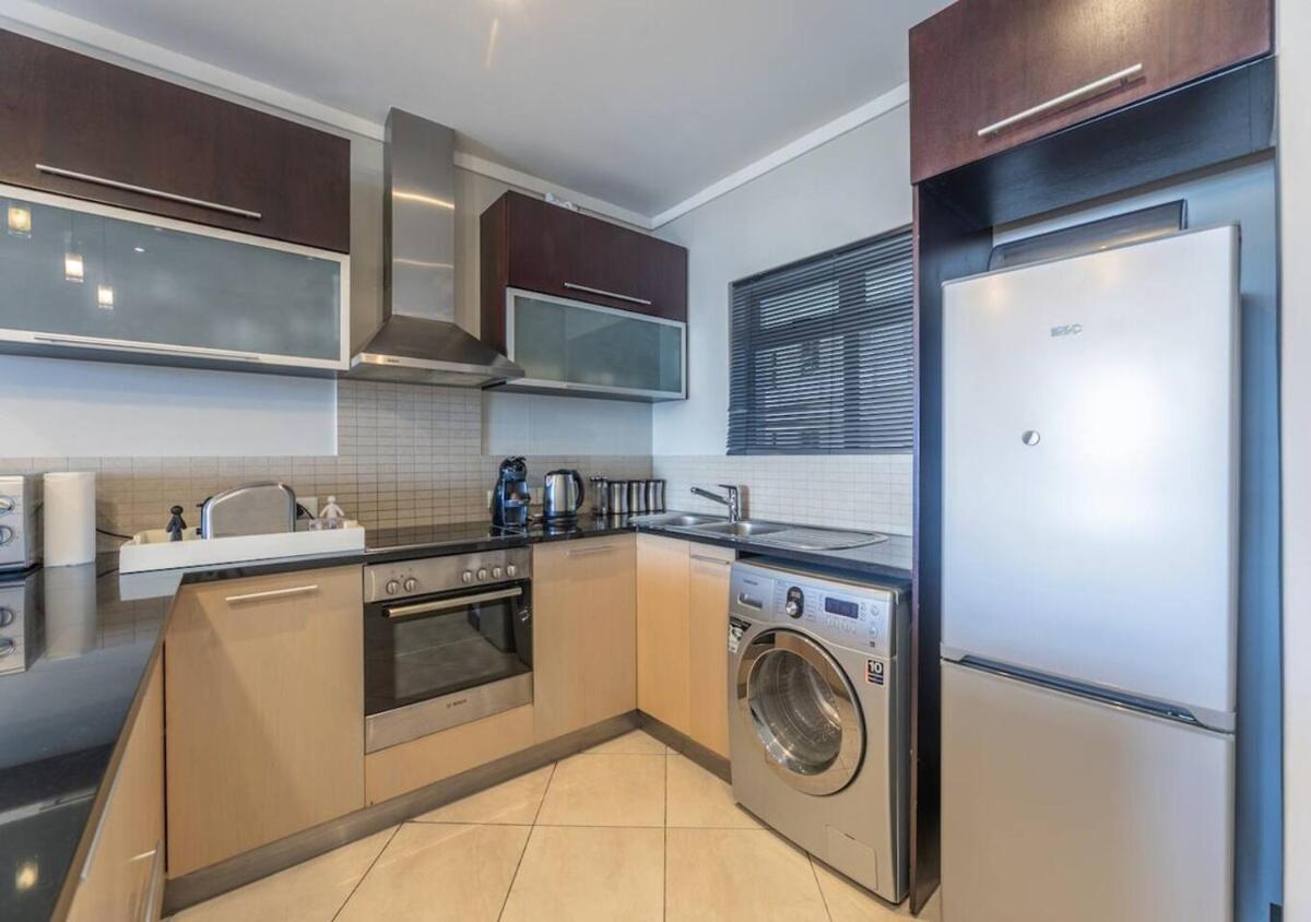 Luxury Living At The Icon Cape Town