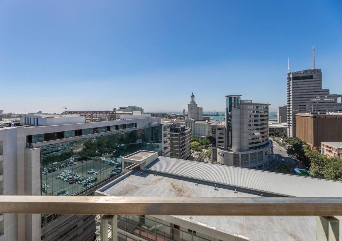 Apartment Luxury Living At The Icon *